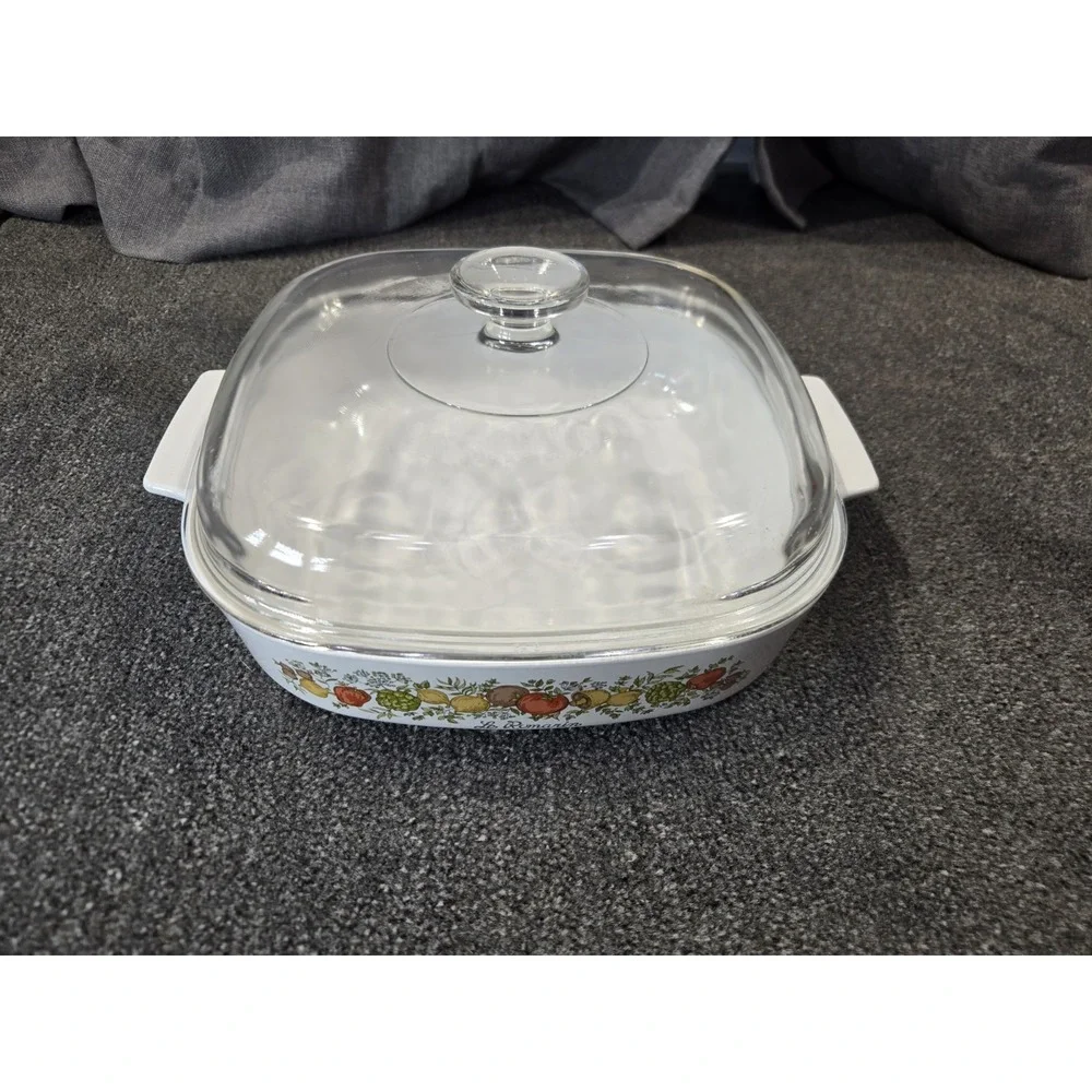 Vintage Corning Ware Le Romarin A-10-B Casserole Dish w Pyrex Lid 10x10 USA